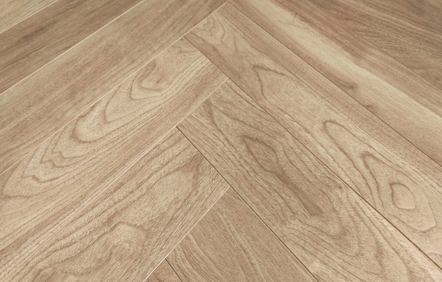 HDF ламинат FLOORFORT Walnut Tree Елочка Орех Питсбург фото 3